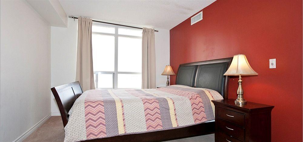 Downtown Mississauga Executive Suites Sq1 外观 照片