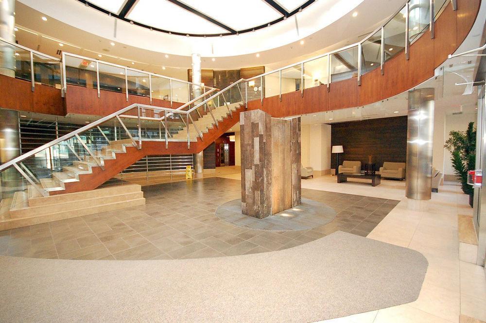 Downtown Mississauga Executive Suites Sq1 外观 照片